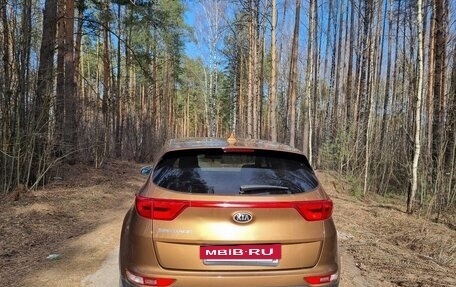 KIA Sportage IV рестайлинг, 2017 год, 1 980 000 рублей, 4 фотография