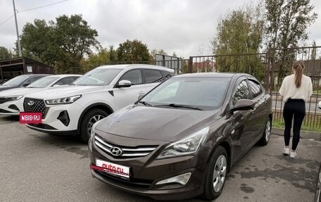 Hyundai Solaris II рестайлинг, 2016 год, 1 050 000 рублей, 11 фотография