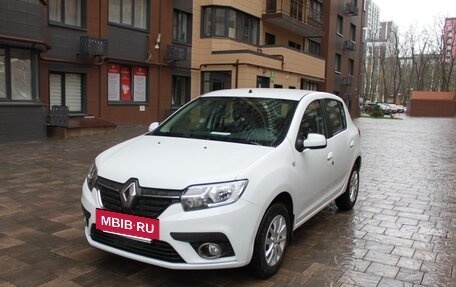 Renault Sandero II рестайлинг, 2018 год, 950 000 рублей, 3 фотография