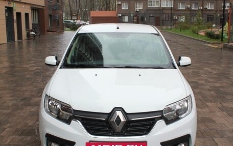 Renault Sandero II рестайлинг, 2018 год, 950 000 рублей, 2 фотография