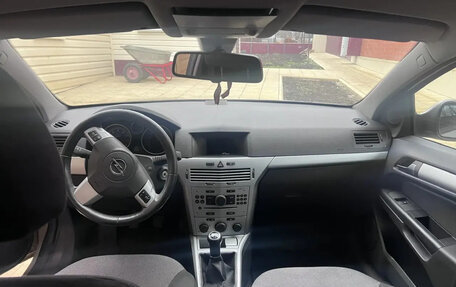 Opel Astra H, 2010 год, 700 000 рублей, 11 фотография