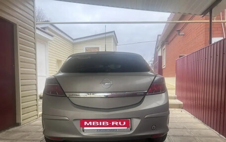 Opel Astra H, 2010 год, 700 000 рублей, 10 фотография