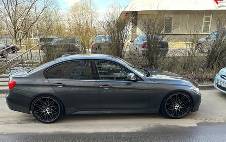 BMW 3 серия, 2017 год, 2 700 000 рублей, 3 фотография