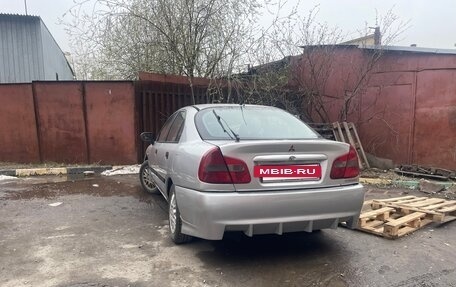 Mitsubishi Carisma I, 2001 год, 210 000 рублей, 3 фотография