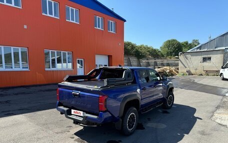 Toyota Tacoma, 2023 год, 7 000 000 рублей, 12 фотография