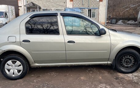 Renault Logan I, 2014 год, 280 000 рублей, 2 фотография