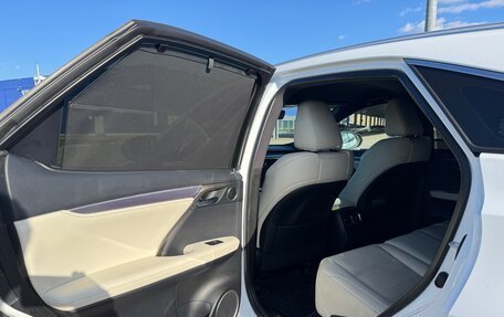 Lexus RX IV рестайлинг, 2018 год, 4 150 000 рублей, 8 фотография