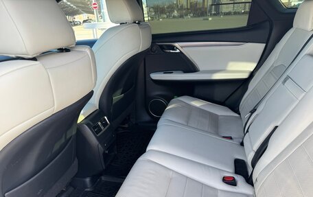 Lexus RX IV рестайлинг, 2018 год, 4 150 000 рублей, 23 фотография