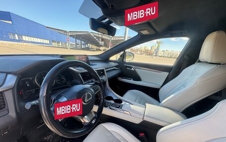 Lexus RX IV рестайлинг, 2018 год, 4 150 000 рублей, 19 фотография