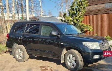 Toyota Land Cruiser 200, 2011 год, 2 350 000 рублей, 5 фотография