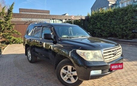 Toyota Land Cruiser 200, 2011 год, 2 350 000 рублей, 3 фотография