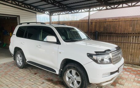 Toyota Land Cruiser 200, 2011 год, 3 600 000 рублей, 2 фотография