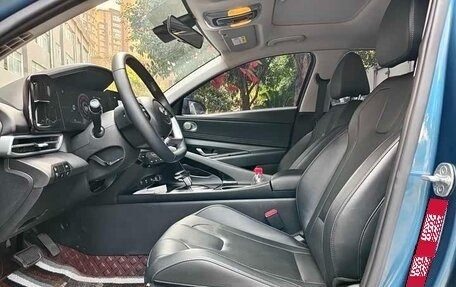 Hyundai Elantra, 2022 год, 1 200 000 рублей, 7 фотография