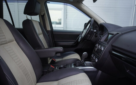 Land Rover Freelander II рестайлинг 2, 2013 год, 1 699 000 рублей, 20 фотография