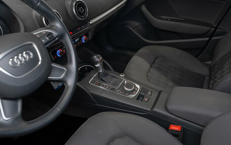 Audi A3, 2016 год, 2 000 000 рублей, 13 фотография