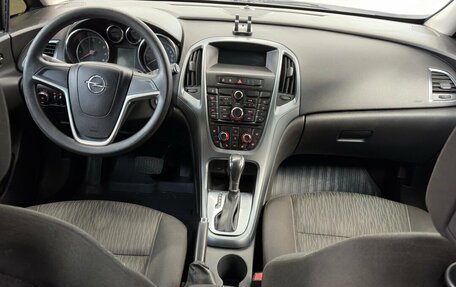 Opel Astra J, 2013 год, 670 000 рублей, 10 фотография