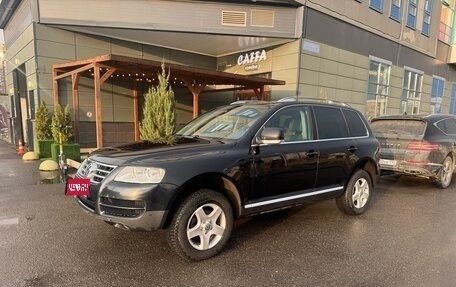 Volkswagen Touareg III, 2006 год, 1 600 000 рублей, 1 фотография