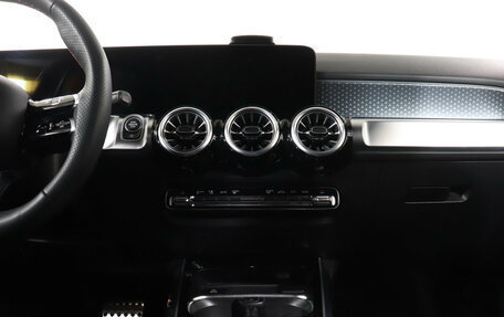 Mercedes-Benz GLB, 2024 год, 6 699 000 рублей, 14 фотография