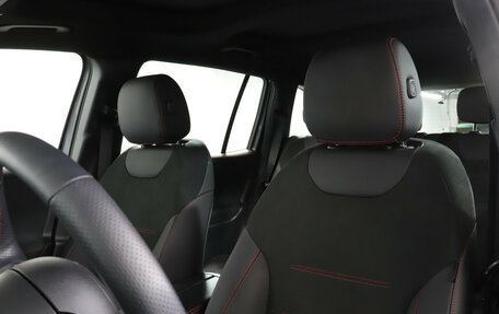 Mercedes-Benz GLB, 2024 год, 6 699 000 рублей, 17 фотография