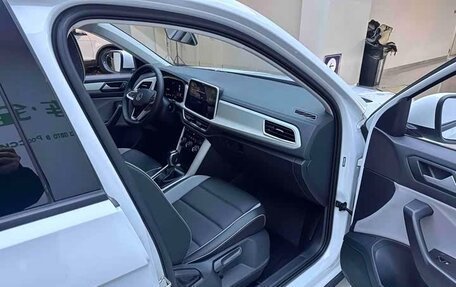Volkswagen T-Roc I, 2023 год, 2 136 505 рублей, 6 фотография