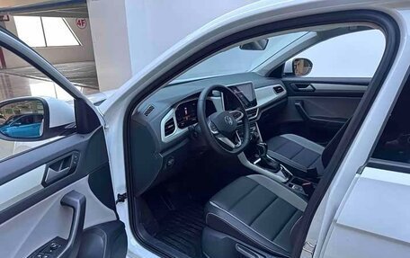 Volkswagen T-Roc I, 2023 год, 2 136 505 рублей, 10 фотография