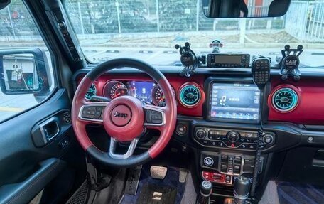 Jeep Wrangler, 2021 год, 7 177 000 рублей, 18 фотография