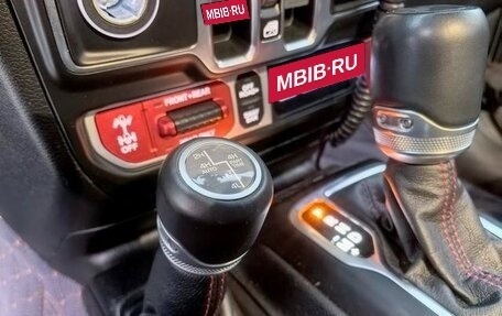 Jeep Wrangler, 2021 год, 7 177 000 рублей, 16 фотография