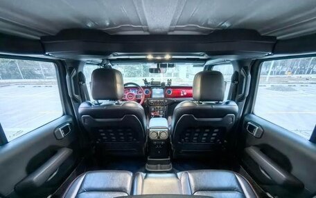 Jeep Wrangler, 2021 год, 7 177 000 рублей, 24 фотография