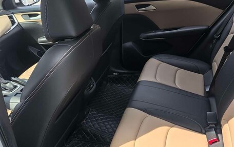 Chevrolet Monza, 2023 год, 1 230 000 рублей, 6 фотография