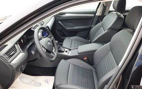 Skoda Superb III рестайлинг, 2023 год, 2 220 000 рублей, 9 фотография