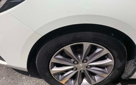 Chevrolet Monza, 2023 год, 1 230 000 рублей, 7 фотография