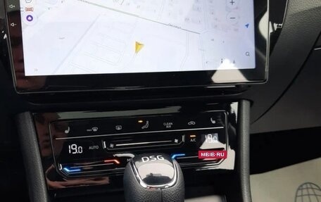 Skoda Superb III рестайлинг, 2023 год, 2 220 000 рублей, 12 фотография