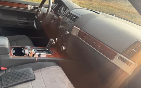 Volkswagen Touareg III, 2006 год, 1 600 000 рублей, 14 фотография