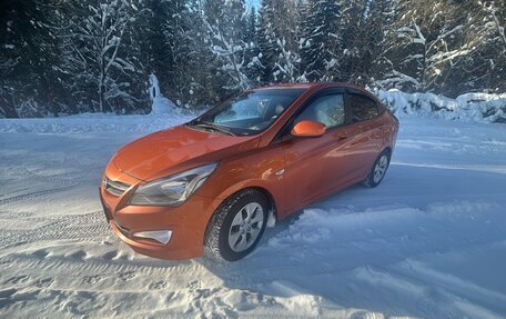 Hyundai Solaris II рестайлинг, 2015 год, 900 000 рублей, 6 фотография