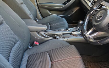 Mazda Axela, 2018 год, 1 420 000 рублей, 8 фотография