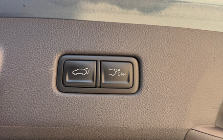 KIA Carnival, 2022 год, 4 650 000 рублей, 26 фотография