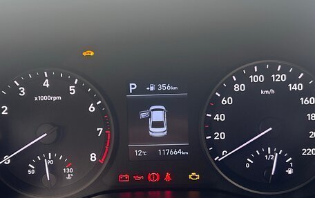 Hyundai Solaris II рестайлинг, 2018 год, 1 350 000 рублей, 9 фотография