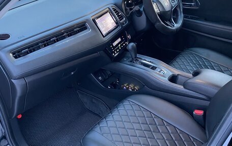 Honda Vezel, 2017 год, 1 665 000 рублей, 12 фотография