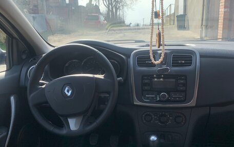 Renault Logan II, 2014 год, 550 000 рублей, 6 фотография