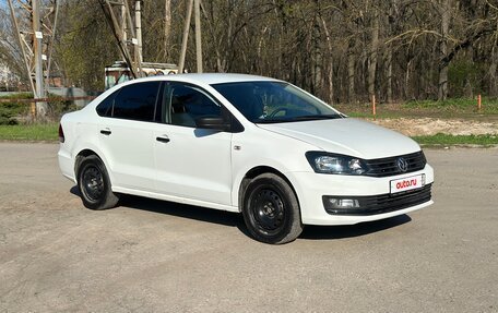 Volkswagen Polo VI (EU Market), 2016 год, 660 000 рублей, 2 фотография