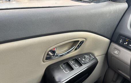 KIA Carnival III, 2020 год, 3 400 000 рублей, 15 фотография