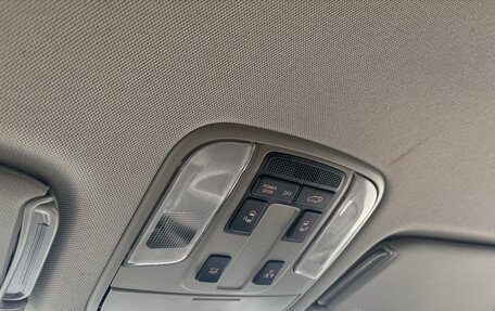 KIA Carnival III, 2020 год, 3 400 000 рублей, 13 фотография