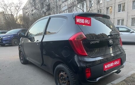 KIA Picanto II, 2013 год, 695 000 рублей, 5 фотография