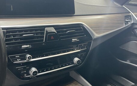 BMW 5 серия, 2019 год, 4 635 000 рублей, 13 фотография