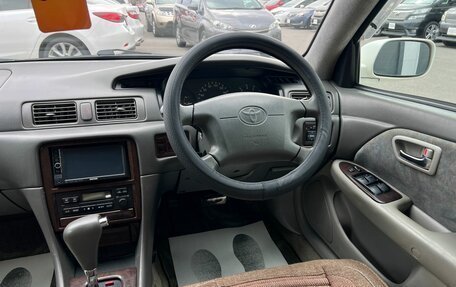 Toyota Camry, 2000 год, 599 999 рублей, 15 фотография