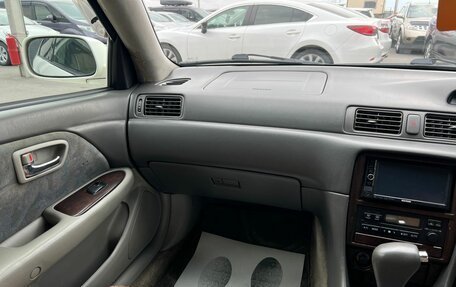 Toyota Camry, 2000 год, 599 999 рублей, 14 фотография