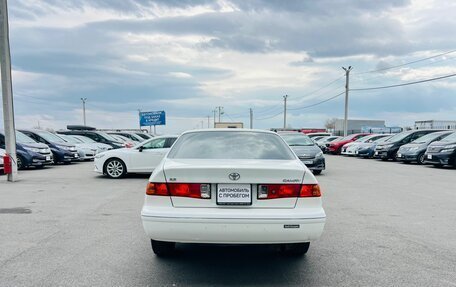 Toyota Camry, 2000 год, 599 999 рублей, 5 фотография