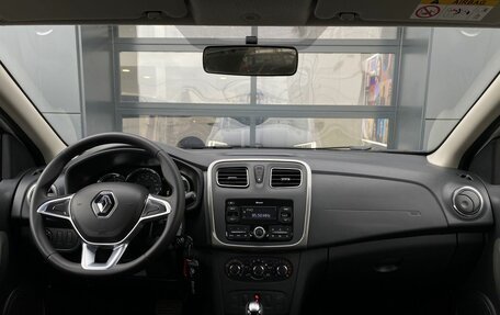 Renault Logan II, 2019 год, 1 049 000 рублей, 11 фотография