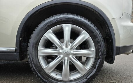 Infiniti FX I, 2007 год, 975 000 рублей, 21 фотография