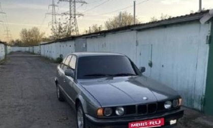 BMW 5 серия, 1989 год, 400 000 рублей, 1 фотография